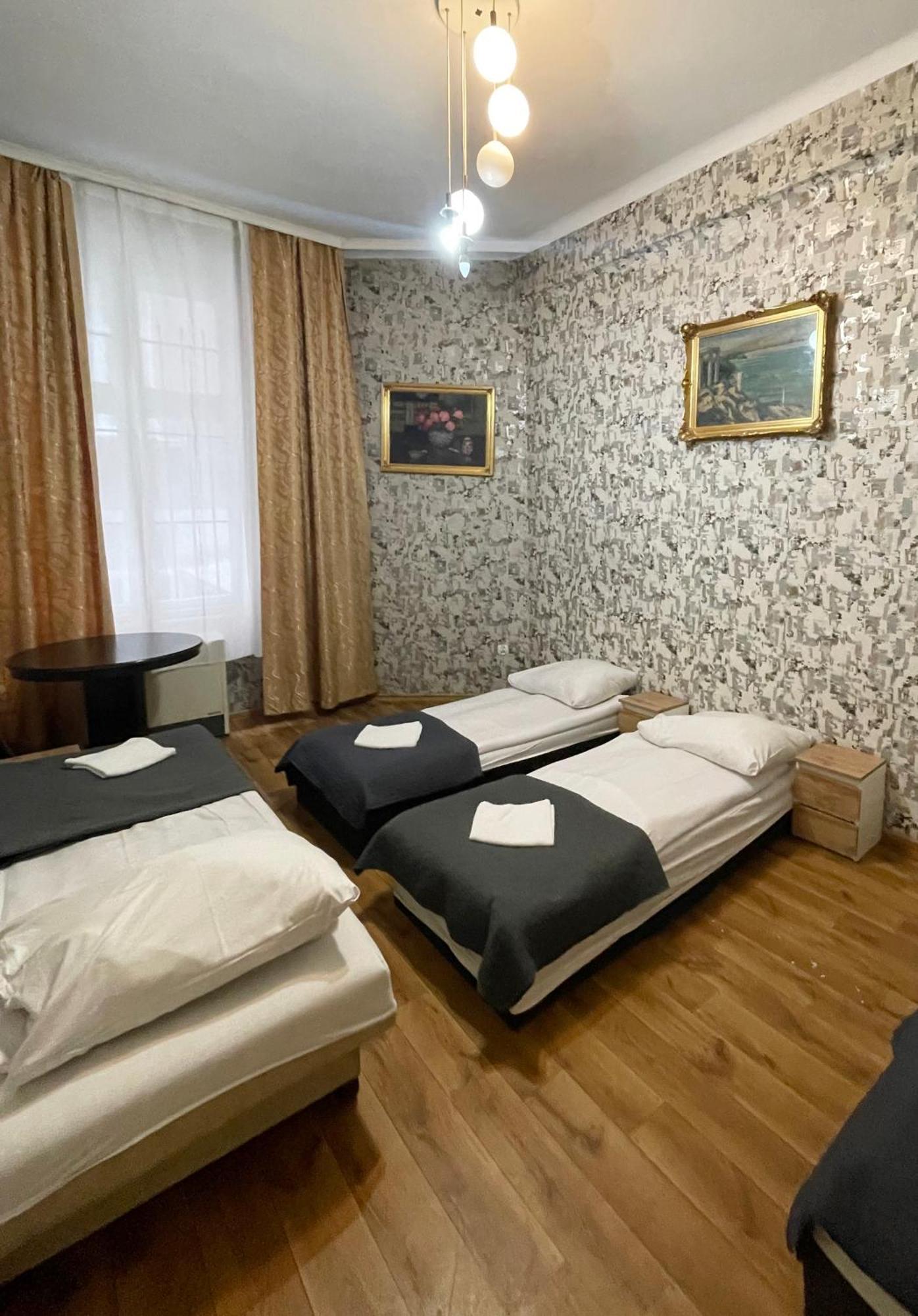 Vavelsky Apartments - Old Town Kraków Exteriör bild