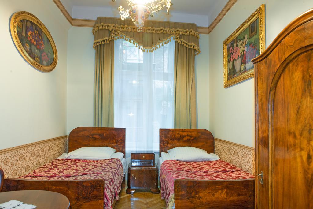 Vavelsky Apartments - Old Town Kraków Exteriör bild